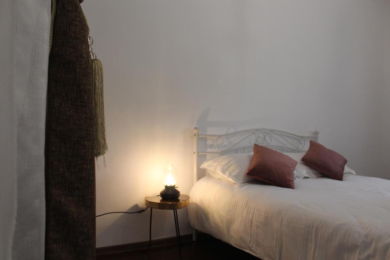 Texas House Guest House โนวาชิ-สเตรยนี ภายนอก รูปภาพ