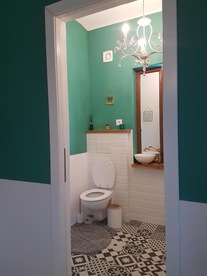 Texas House Guest House โนวาชิ-สเตรยนี ภายนอก รูปภาพ